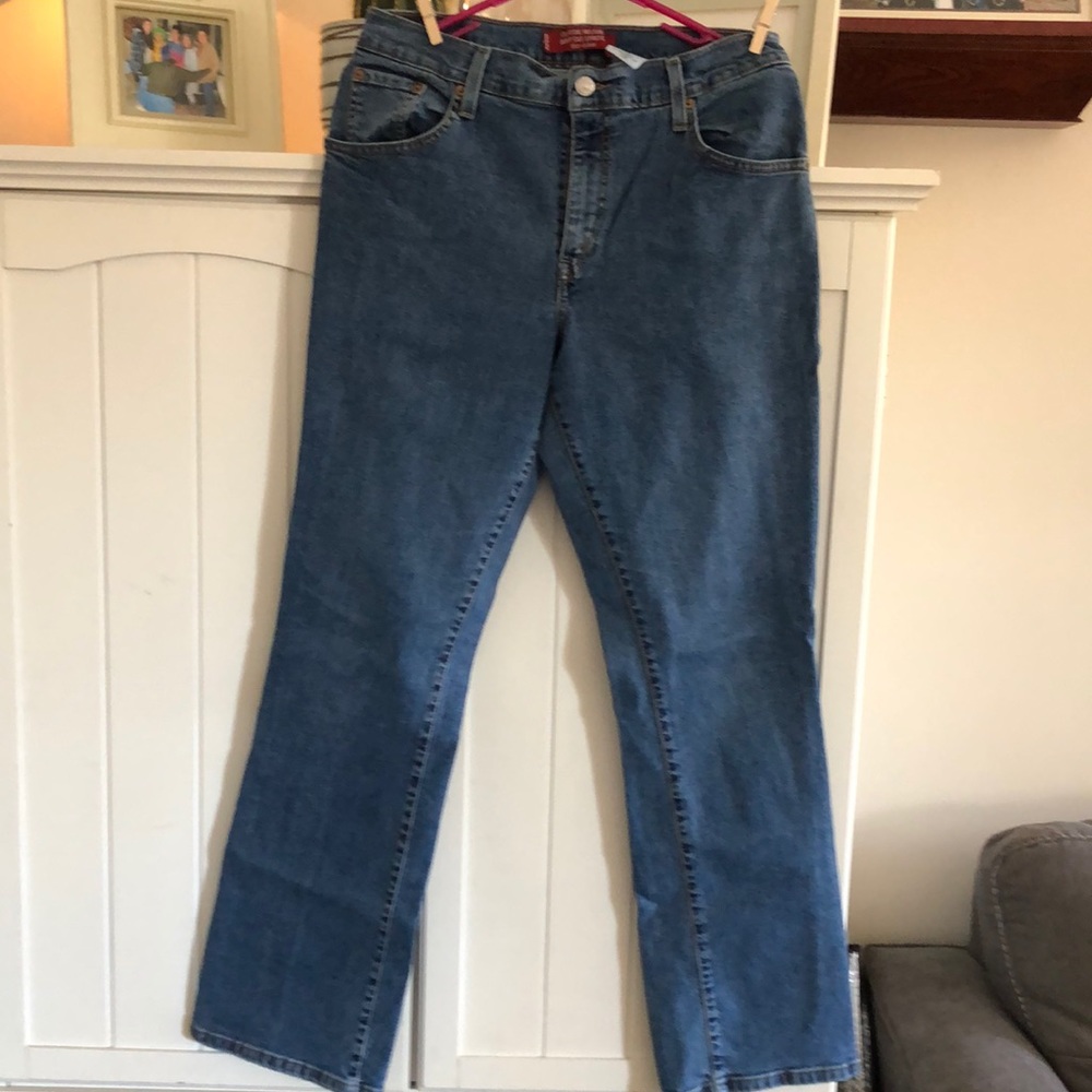 Levi’s 550’s/Women’s jeans
